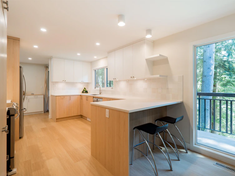 1139 Heritage Boulevard, North Vancouver, BC, V7J 3G8 - 11