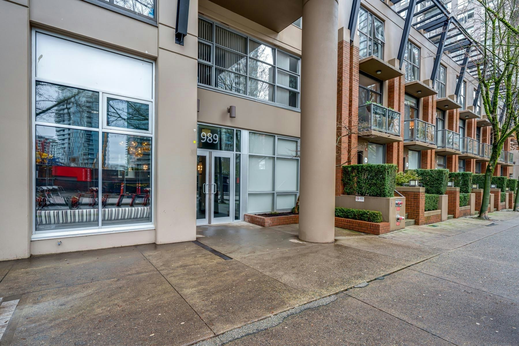 305-989 Beatty Street, Vancouver, BC, V6Z 3C2 - 24
