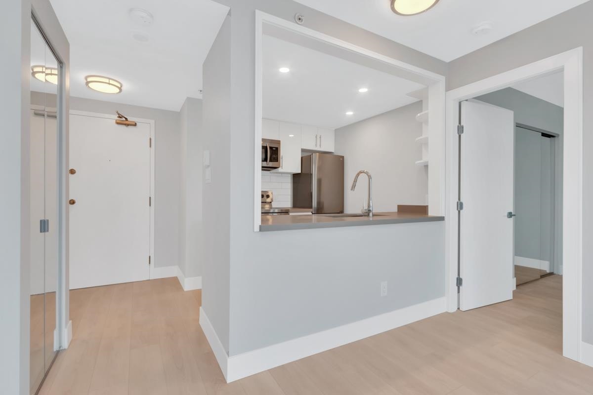 2503-438 Seymour Street, Vancouver, BC, V6B 6H4 - 5