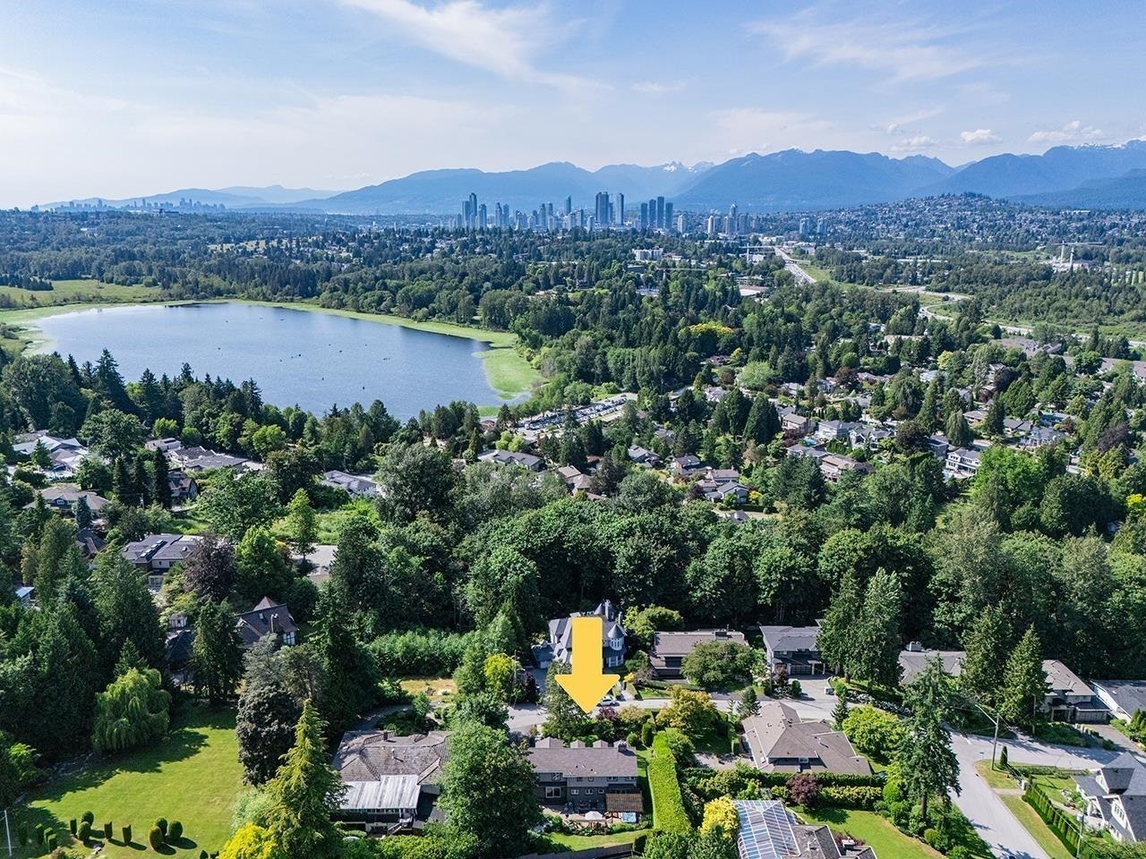 7488 Whelen Court, Burnaby, BC, V5E 1X3