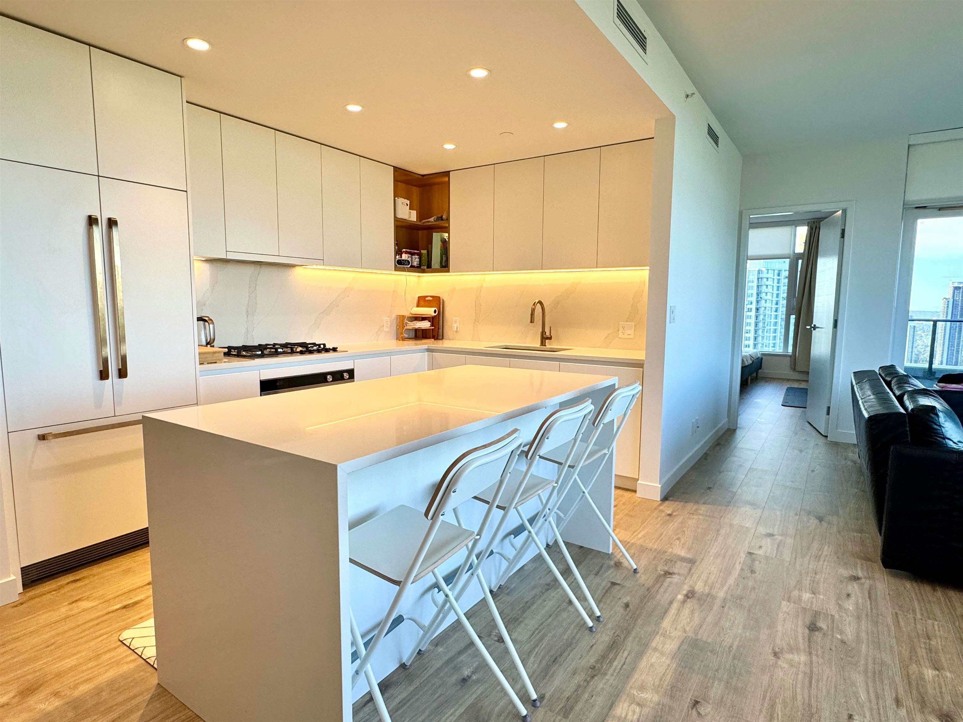 3007-720 Farrow St, Coquitlam, BC, V3J 0P3