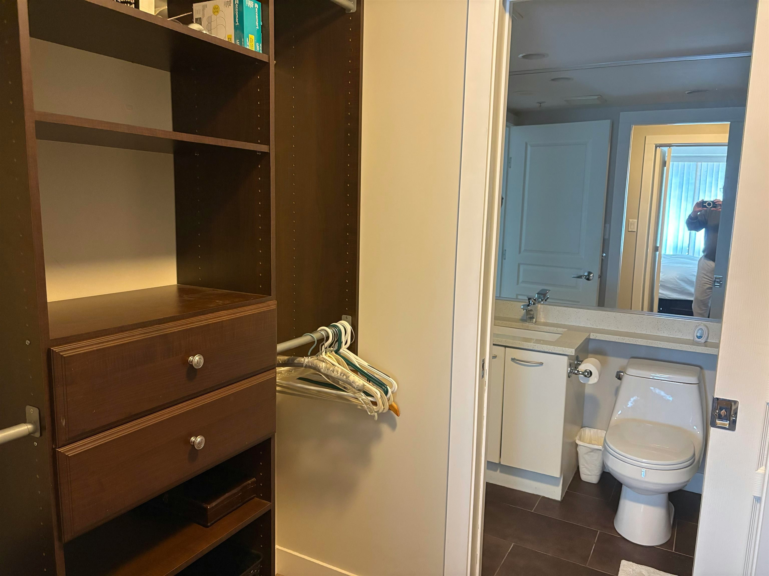 707-1575 W 10th Avenue, Vancouver, BC, V6J 5L1 - 6