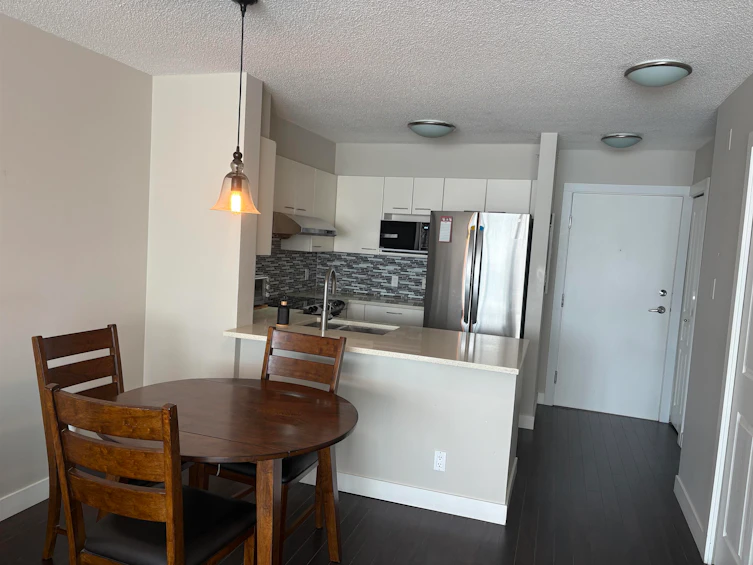 707-1575 W 10th Avenue, Vancouver, BC, V6J 5L1 - 3