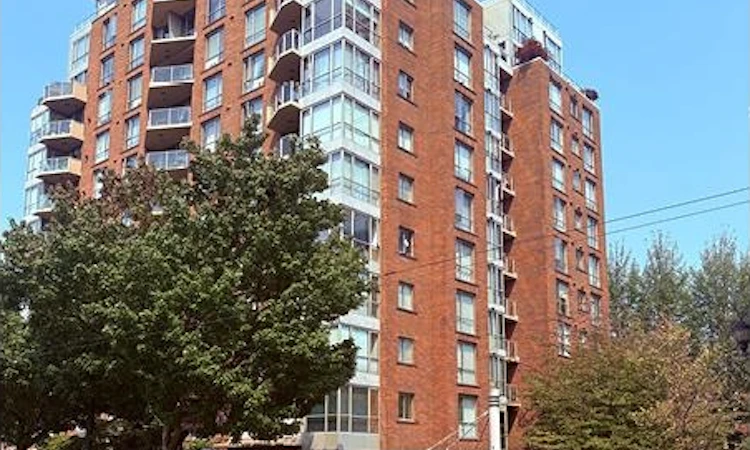 707-1575 W 10th Avenue