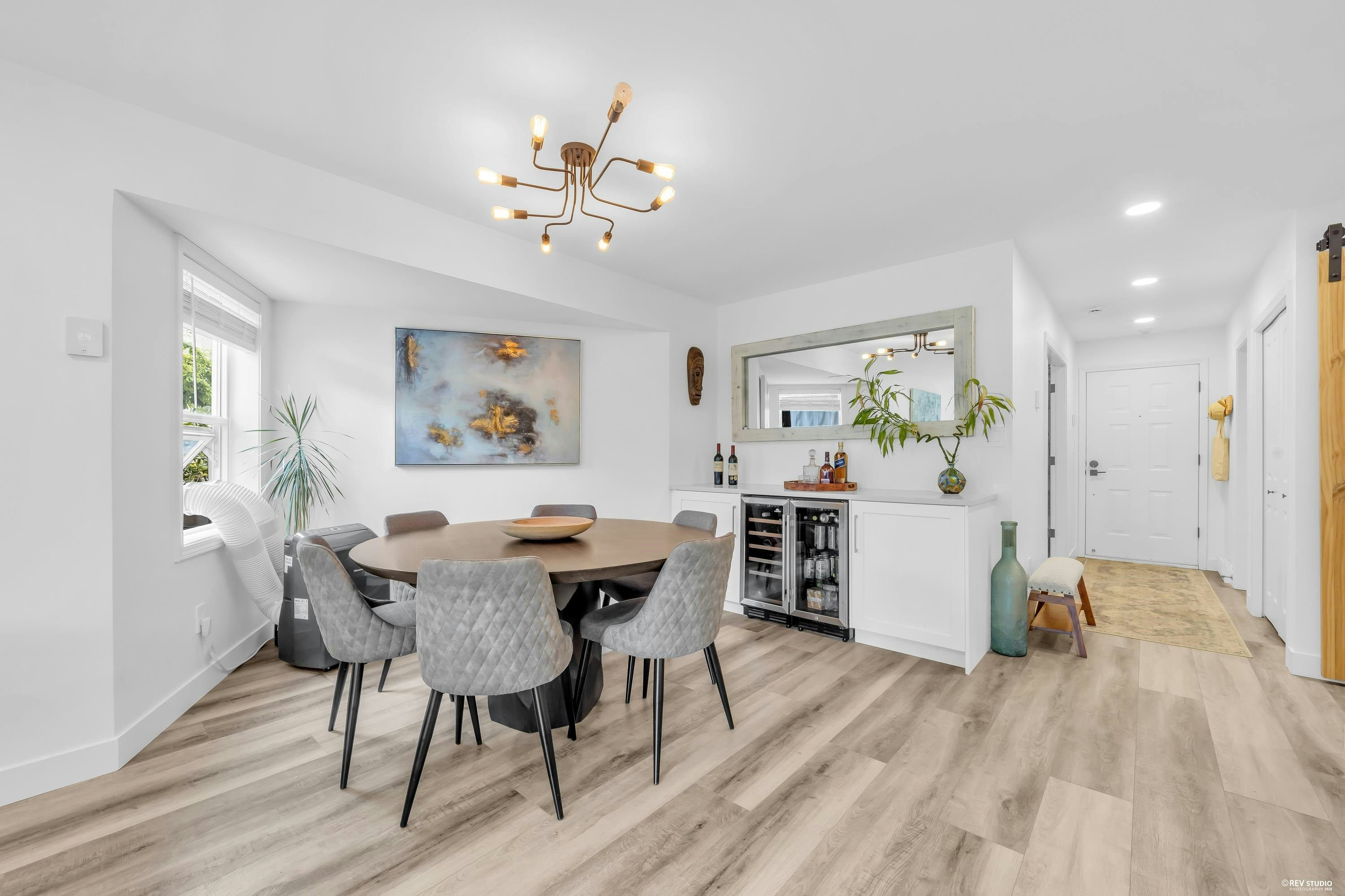 604-1500 Ostler Court, North Vancouver, BC, V7G 2S2 - 10