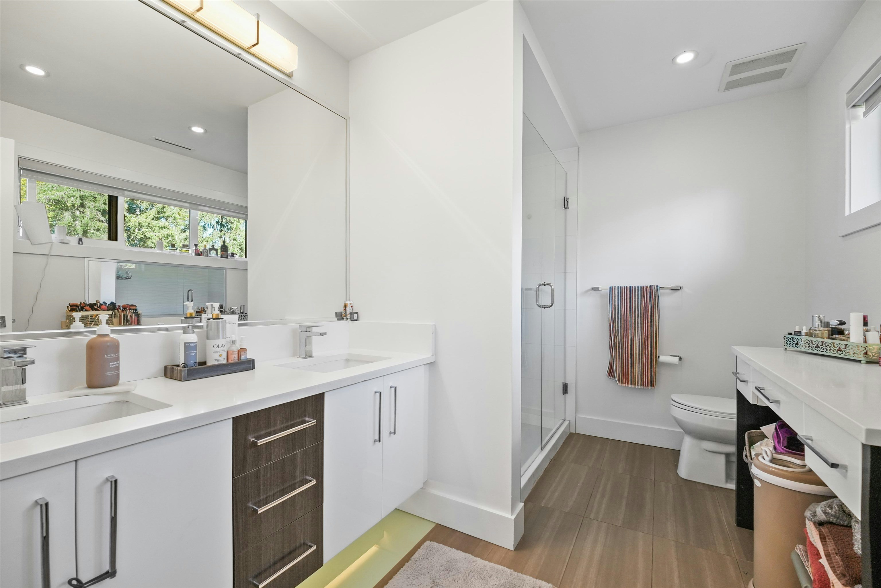 14-15177 60 Avenue, Surrey, BC, V3S 7B3 - 14