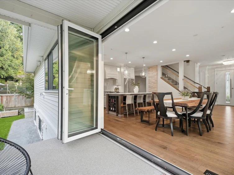 13891 232a Street, Maple Ridge, BC, V4R 0C2 - 13