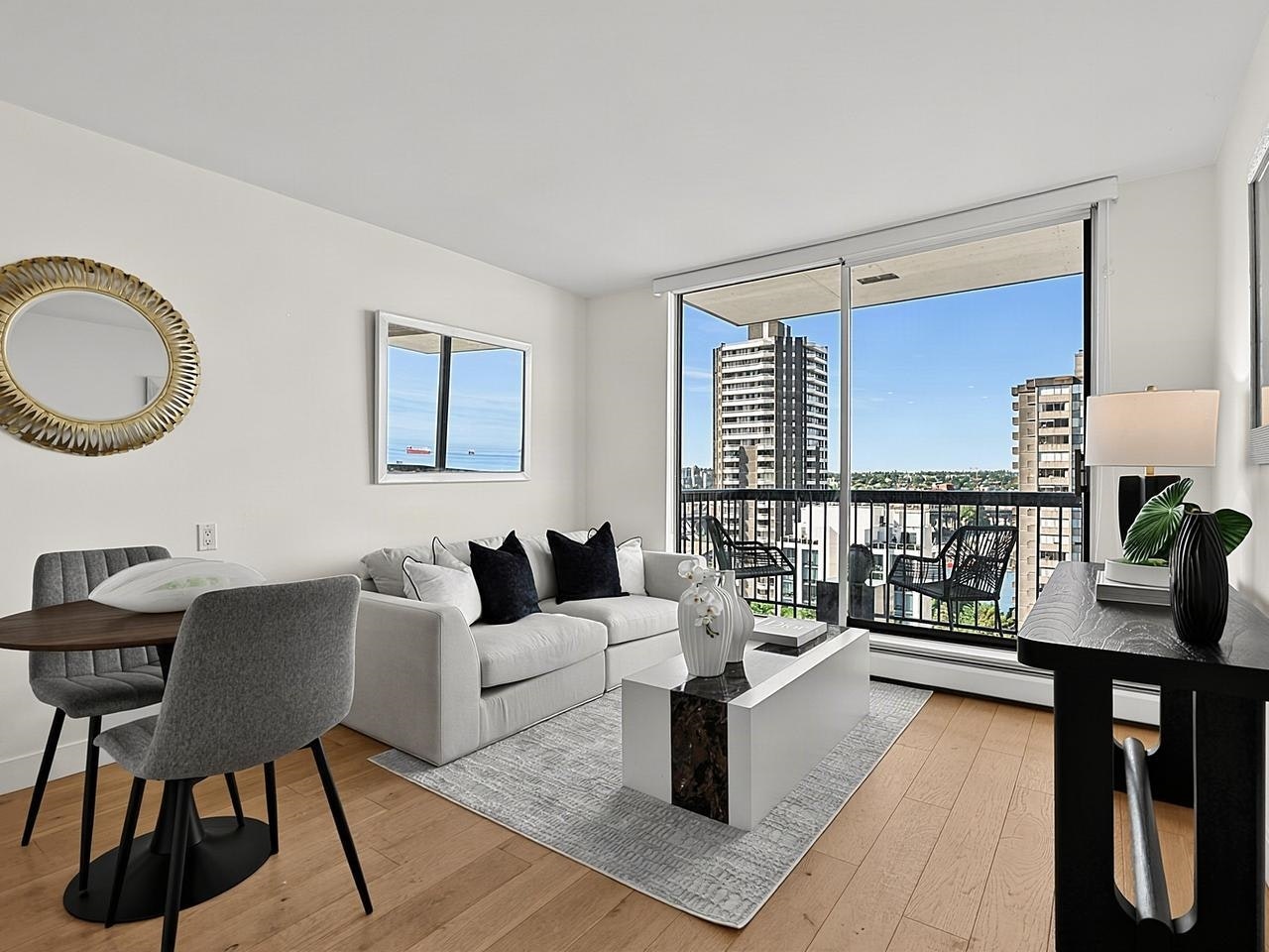 1008-1146 Harwood Street, Vancouver, BC, V6E 3V1