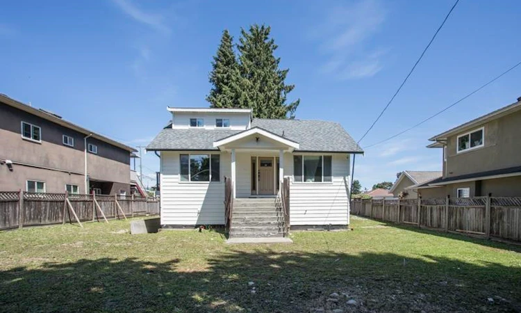 7520 Canada Way