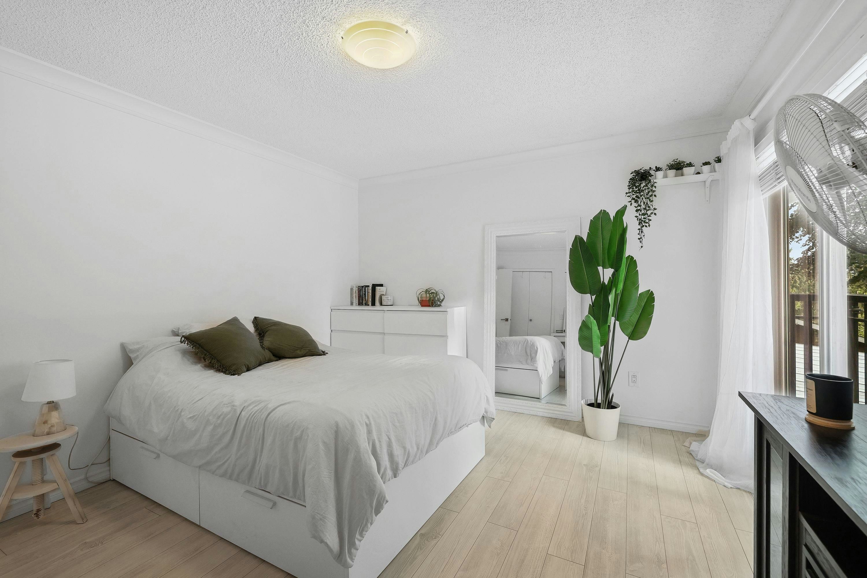 10421 Santa Monica Drive, Delta, BC, V4C 1P8 - 14