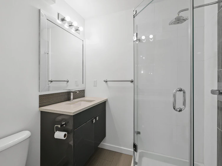 10421 Santa Monica Drive, Delta, BC, V4C 1P8 - 22