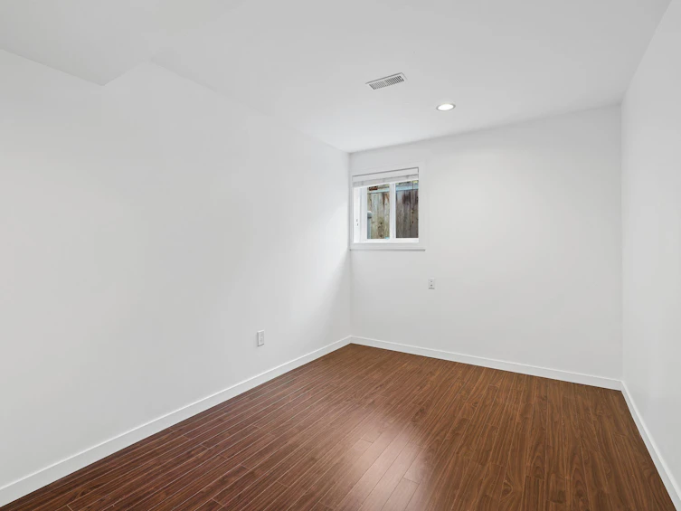 10421 Santa Monica Drive, Delta, BC, V4C 1P8 - 23