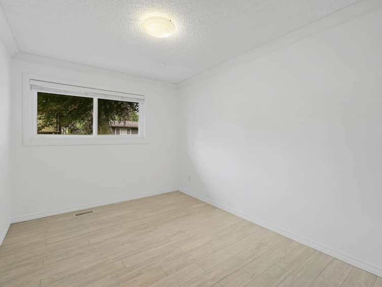 10421 Santa Monica Drive, Delta, BC, V4C 1P8 - 13