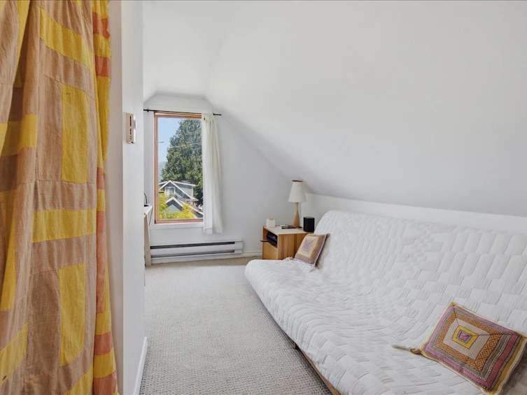 761 E 15th Avenue, Vancouver, BC, V5T 2R8 - 16