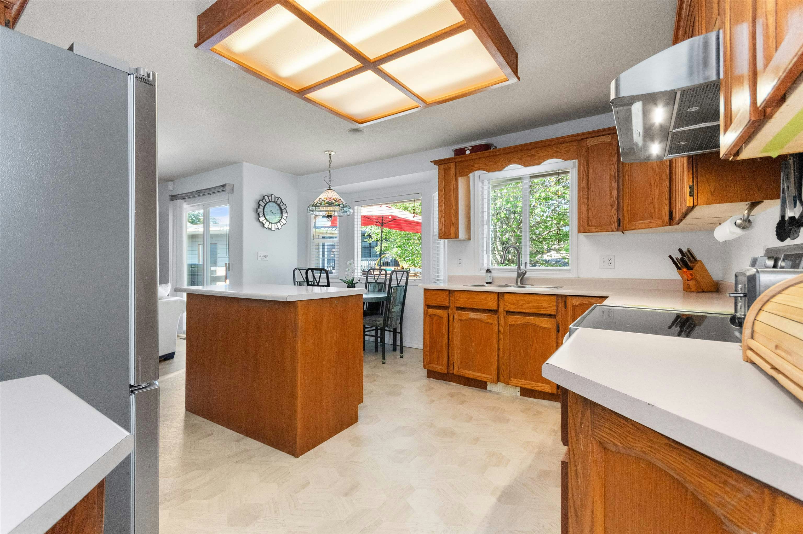 45358 Paige Place, Chilliwack, BC, V2R 3V3 - 13