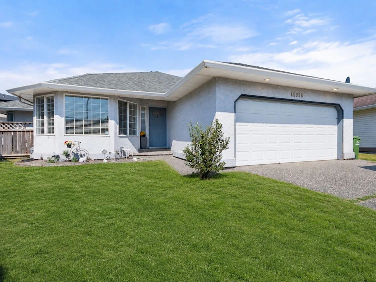 45358 Paige Place, Chilliwack, BC, V2R 3V3