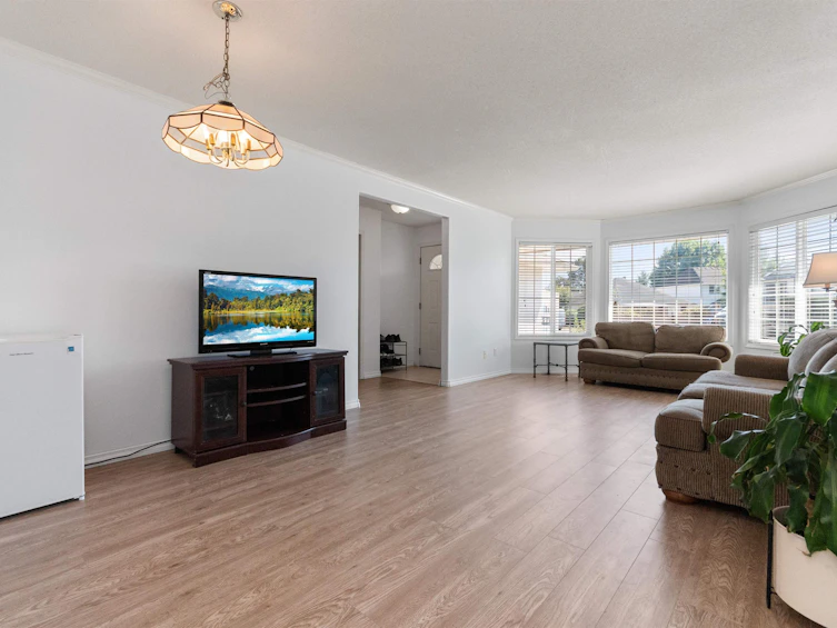 45358 Paige Place, Chilliwack, BC, V2R 3V3 - 8