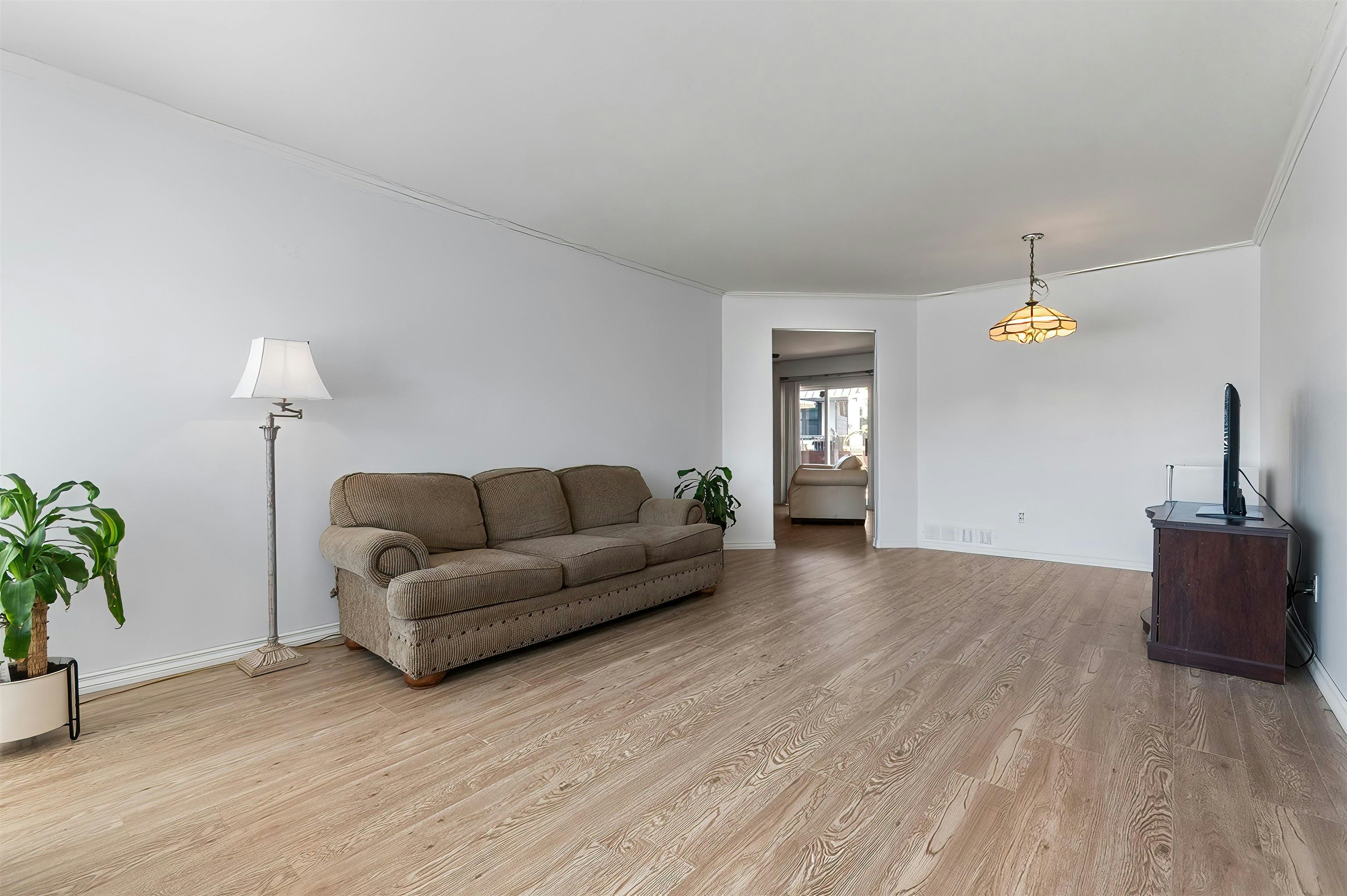 45358 Paige Place - 4
