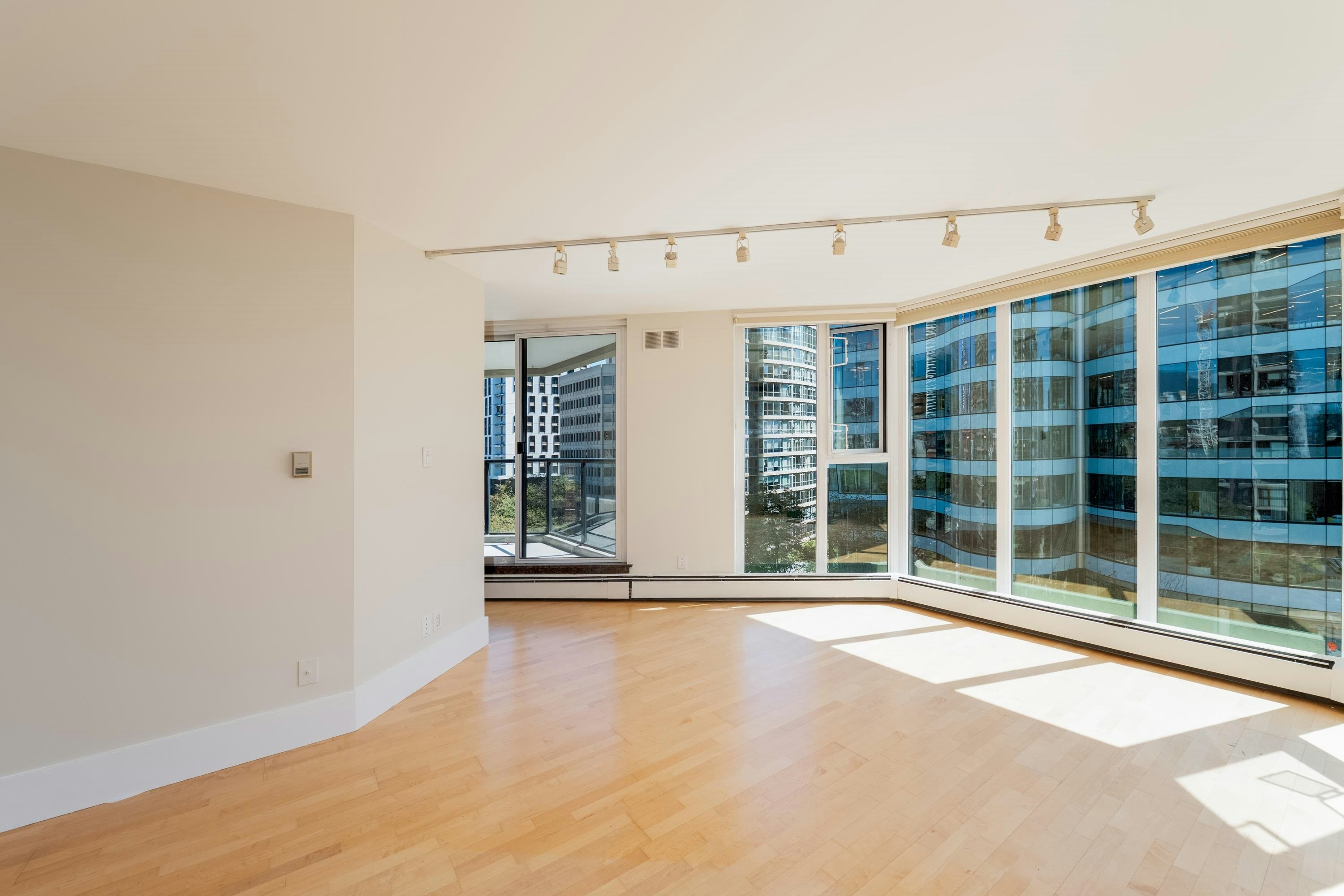 905-1010 Burnaby Street, Vancouver, BC, V6E 4L8 - 15