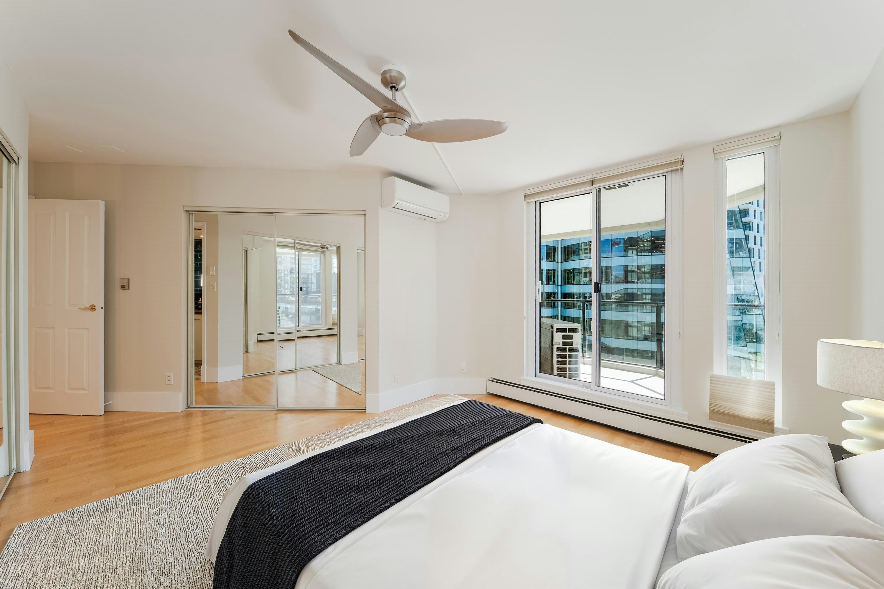 905-1010 Burnaby Street, Vancouver, BC, V6E 4L8 - 6