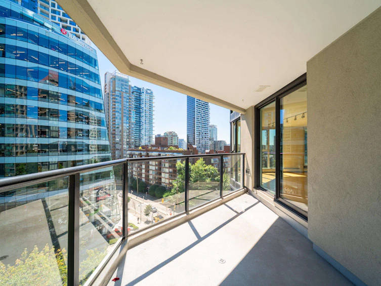 905-1010 Burnaby Street, Vancouver, BC, V6E 4L8 - 12