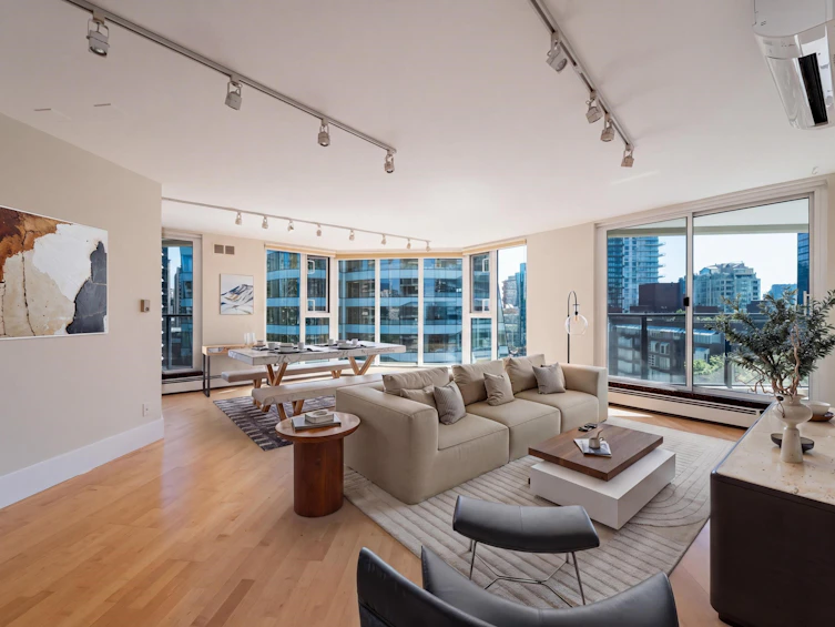 905-1010 Burnaby Street, Vancouver, BC, V6E 4L8 - 2