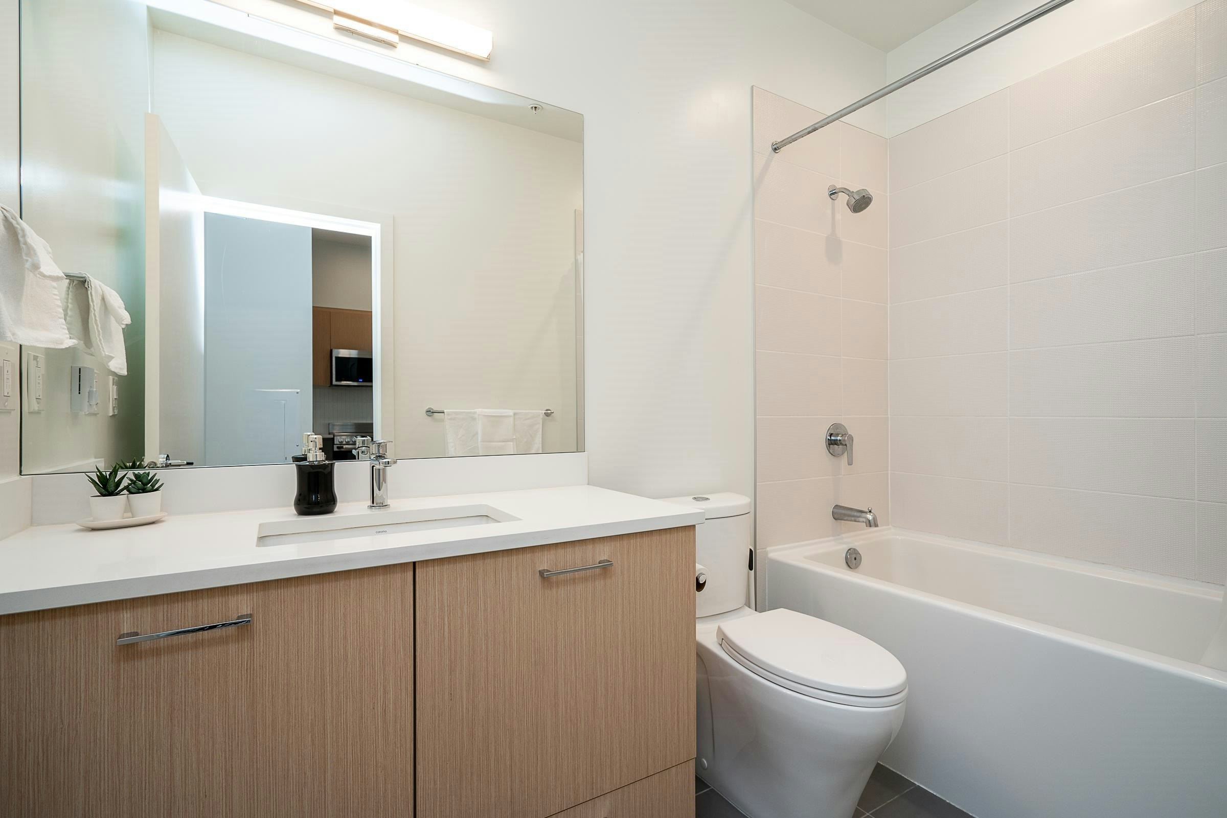 620-10777 138 Street, Surrey, BC, V3T 0T5 - 23