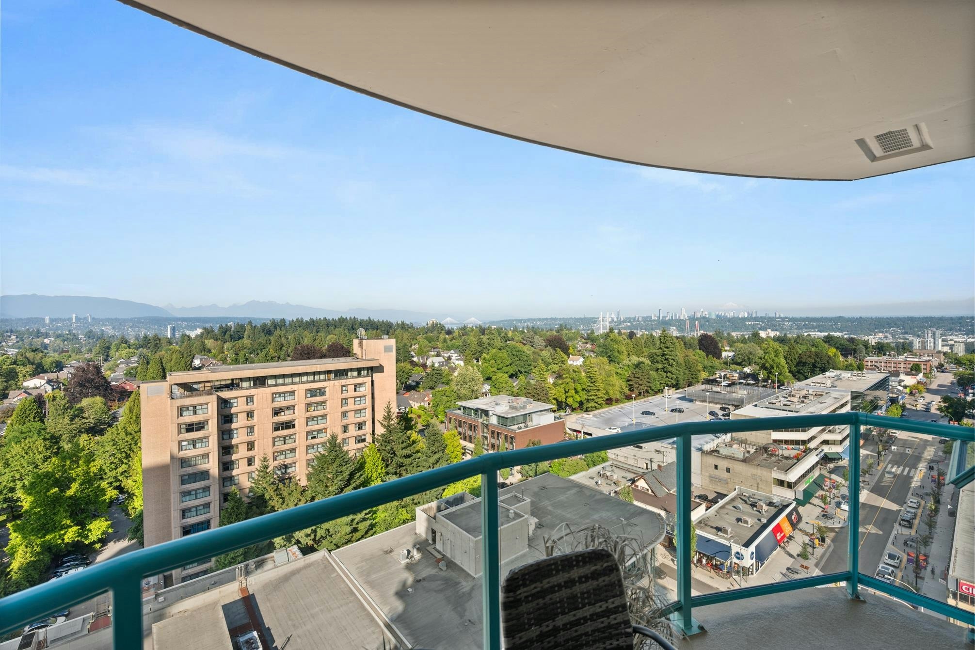 1704-612 Sixth Street, New Westminster, BC, V3L 5V2 - 30