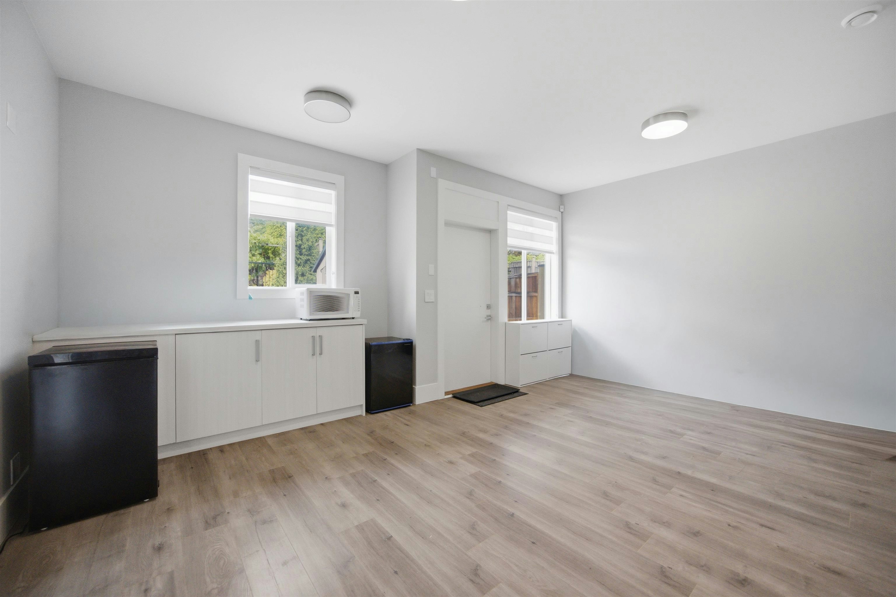 7835 12th Avenue, Burnaby, BC, V3N 2K6 - 21