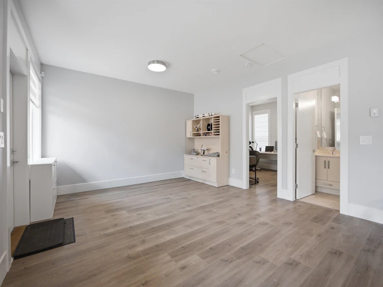 7835 12th Avenue, Burnaby, BC, V3N 2K6 - 20