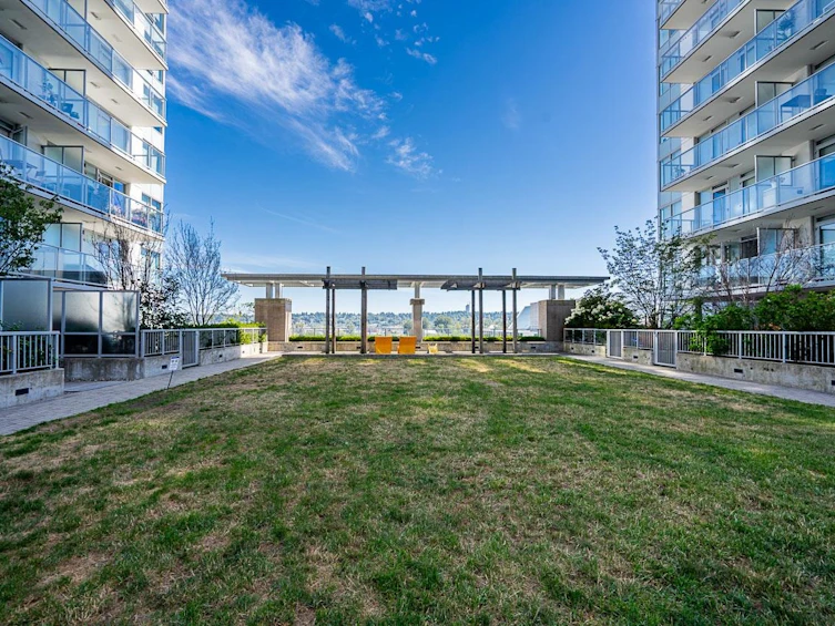 610-988 Quayside Drive, New Westminster, BC, V3L 0L5 - 34
