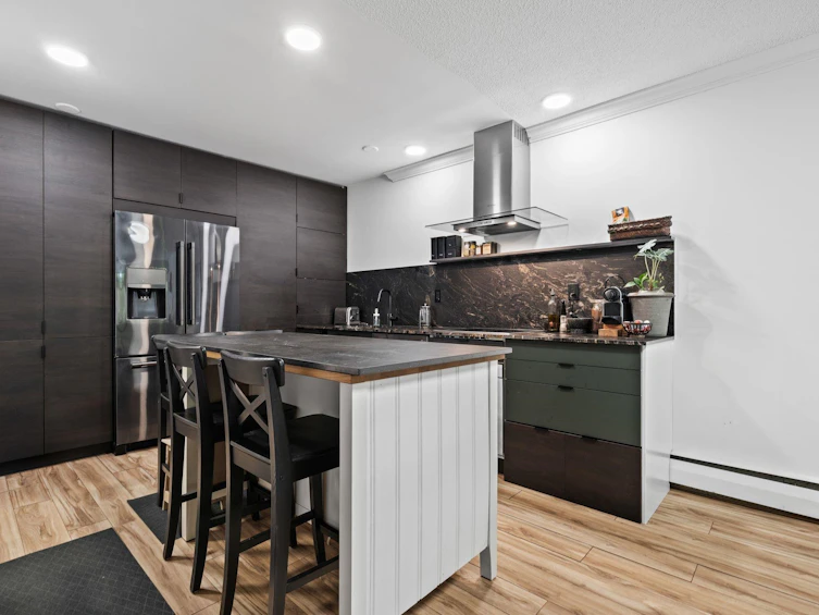 106-1710 W 13th Avenue, Vancouver, BC, V6J 2H1 - 6