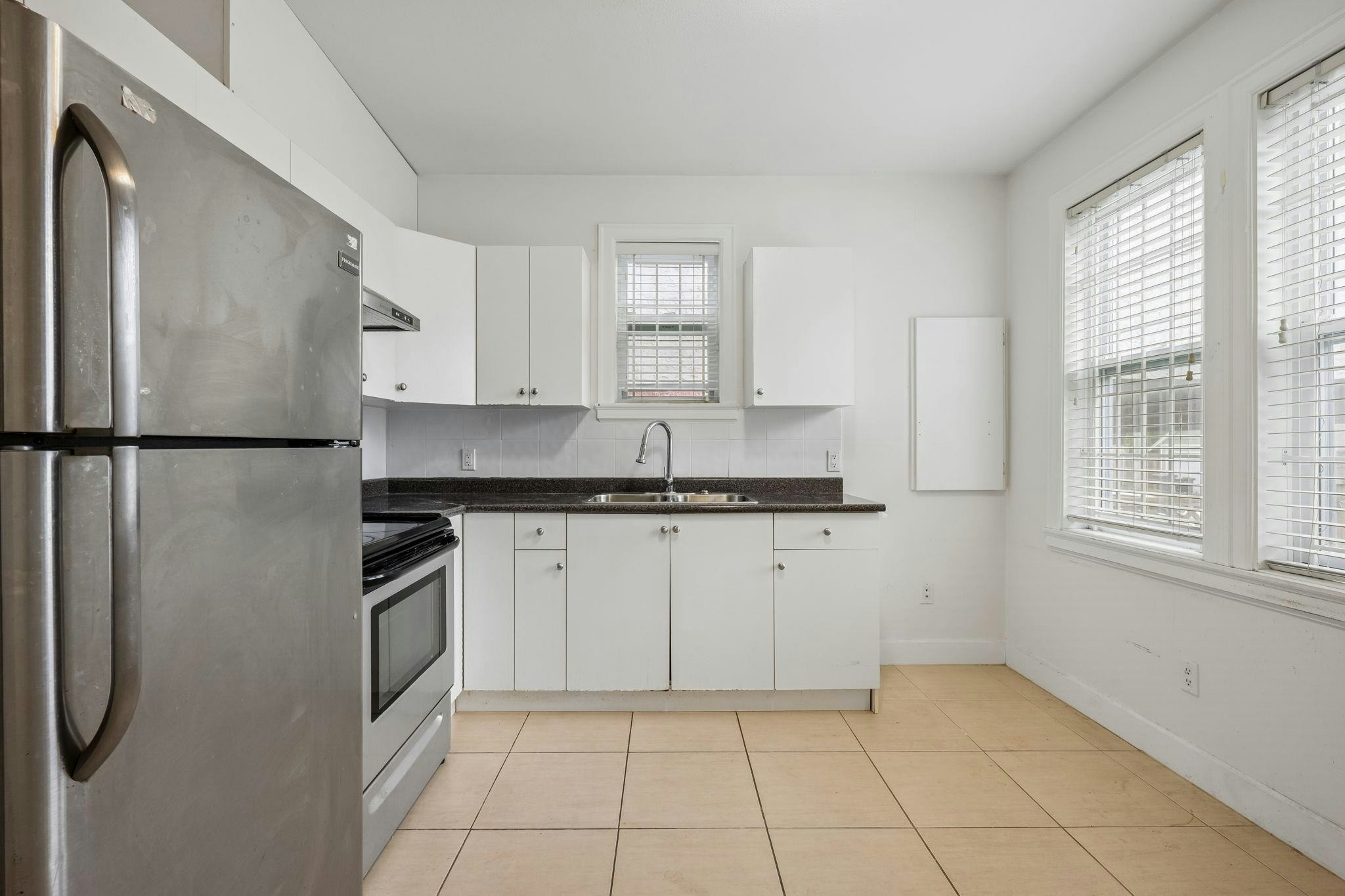 3795 Fleming Street, Vancouver, BC, V5N 3W1 - 24
