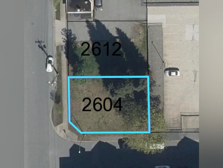 2604 E Bourquin Crescent, Abbotsford, BC, V2S 1Y7 - 6