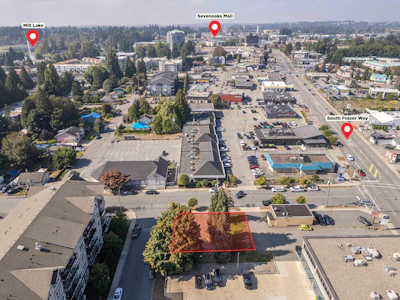 2612 E Bourquin Crescent - 2