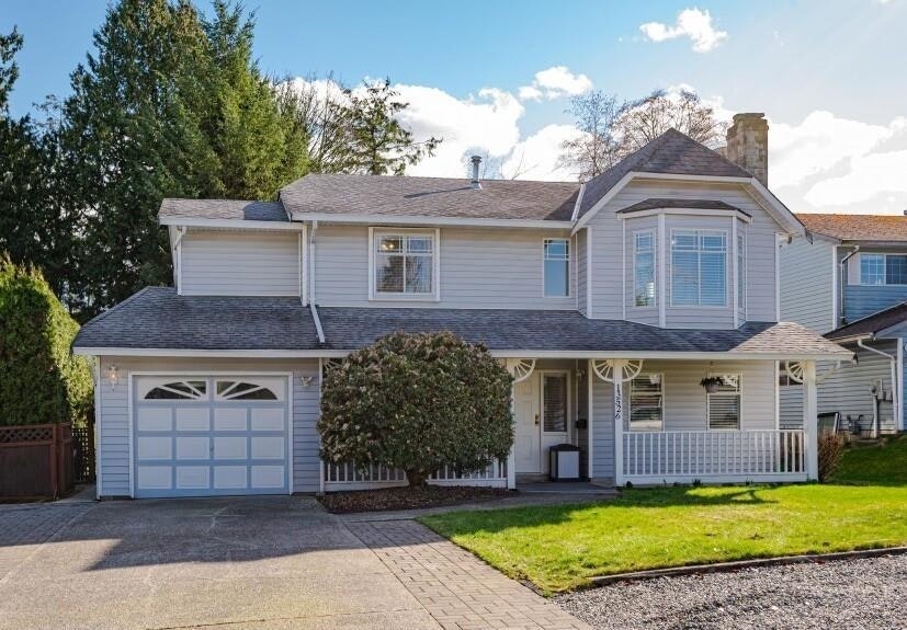 13526 64a Avenue, Surrey, BC, V3W 9H7
