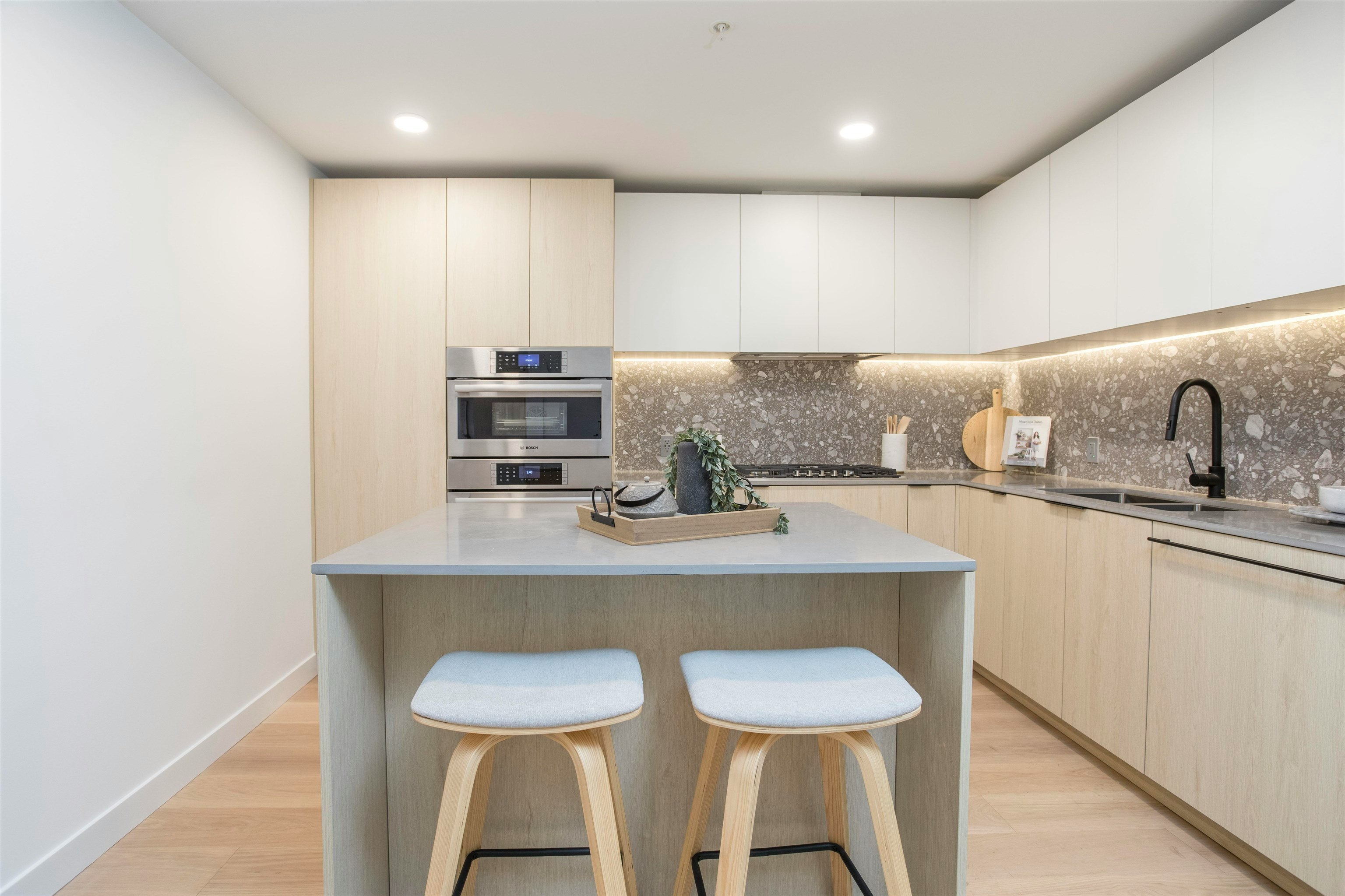 TH201-2471 St. George Street, Vancouver, BC, V5T 1W9 - 14