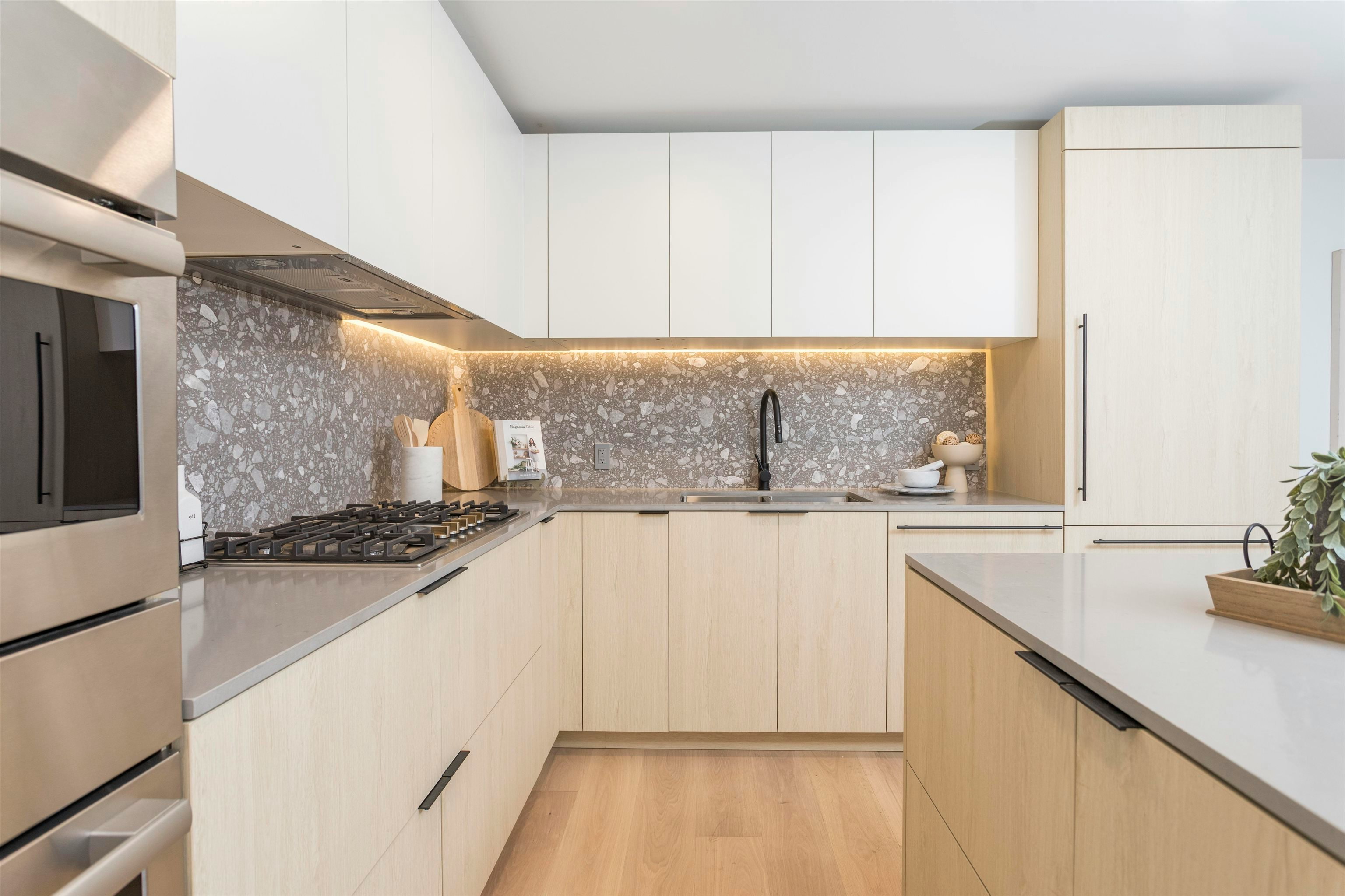 TH201-2471 St. George Street, Vancouver, BC, V5T 1W9 - 13