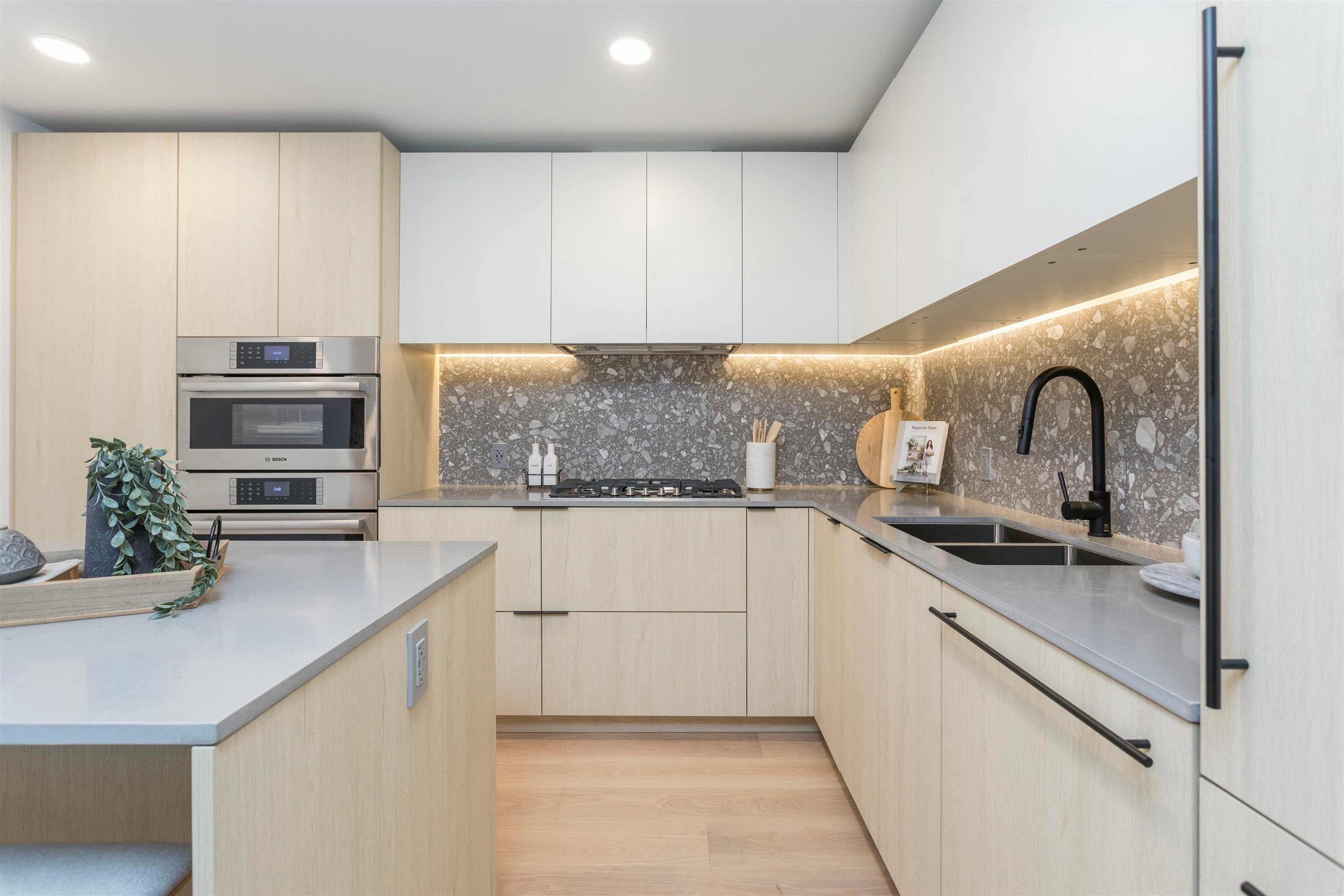 TH201-2471 St. George Street, Vancouver, BC, V5T 1W9 - 15