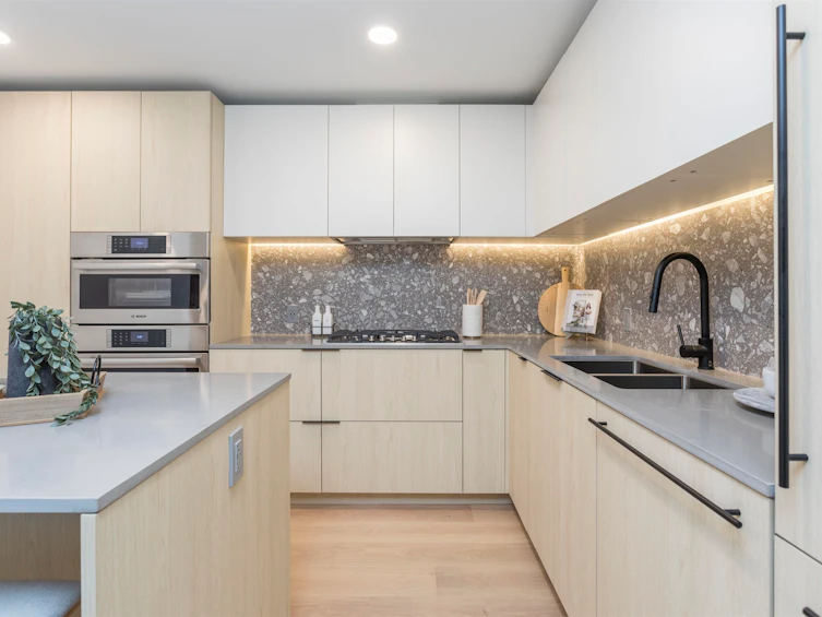 TH201-2471 St. George Street, Vancouver, BC, V5T 1W9 - 15