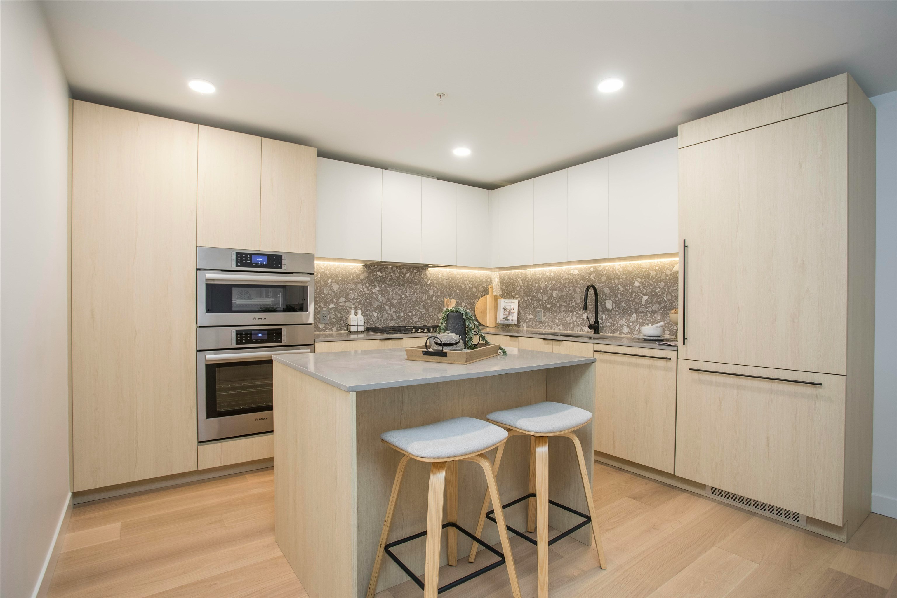 TH201-2471 St. George Street, Vancouver, BC, V5T 1W9 - 12