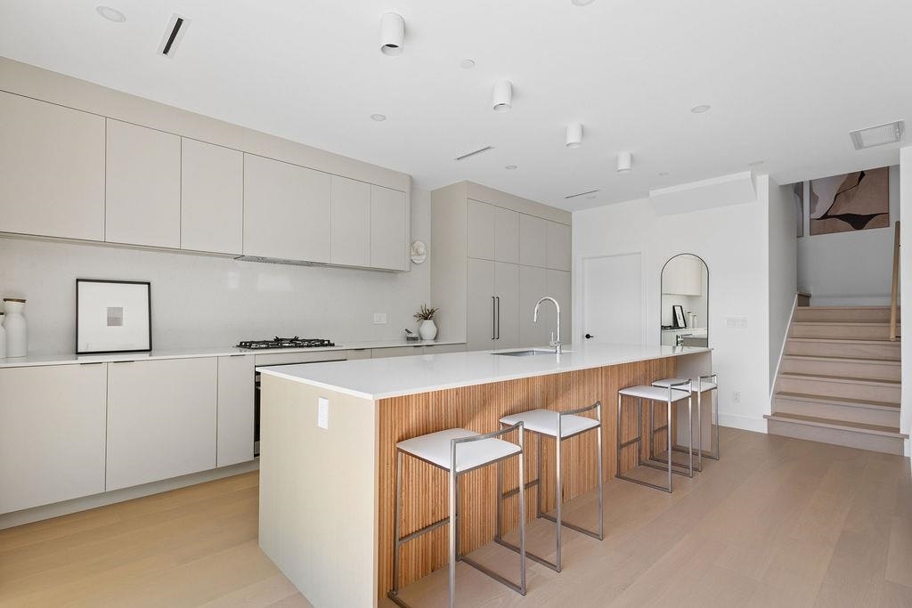 3-2124 E 8 Avenue, Vancouver, BC, V5N 1V5 - 17