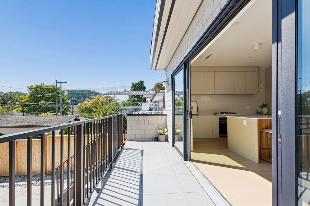 3-2124 E 8 Avenue, Vancouver, BC, V5N 1V5 - 16