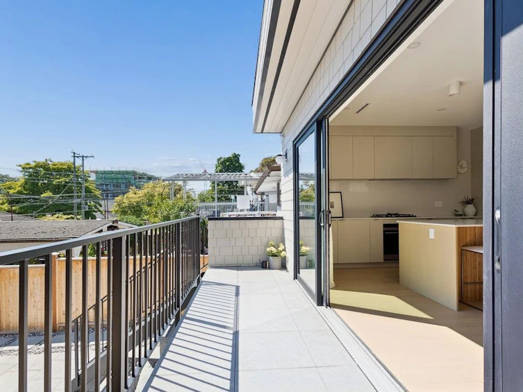 3-2124 E 8 Avenue, Vancouver, BC, V5N 1V5 - 16