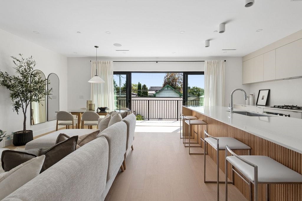 3-2124 E 8 Avenue, Vancouver, BC, V5N 1V5 - 12