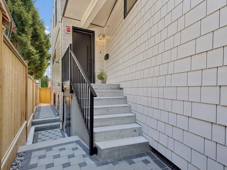 3-2124 E 8 Avenue, Vancouver, BC, V5N 1V5 - 35