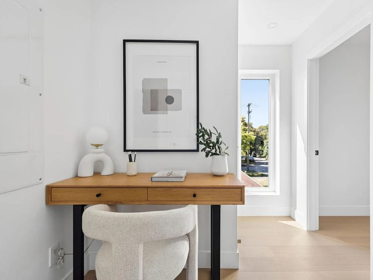 1-2124 E 8 Avenue, Vancouver, BC, V5N 1V5 - 23