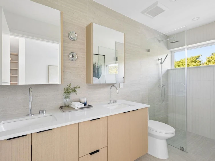 1-2124 E 8 Avenue, Vancouver, BC, V5N 1V5 - 32