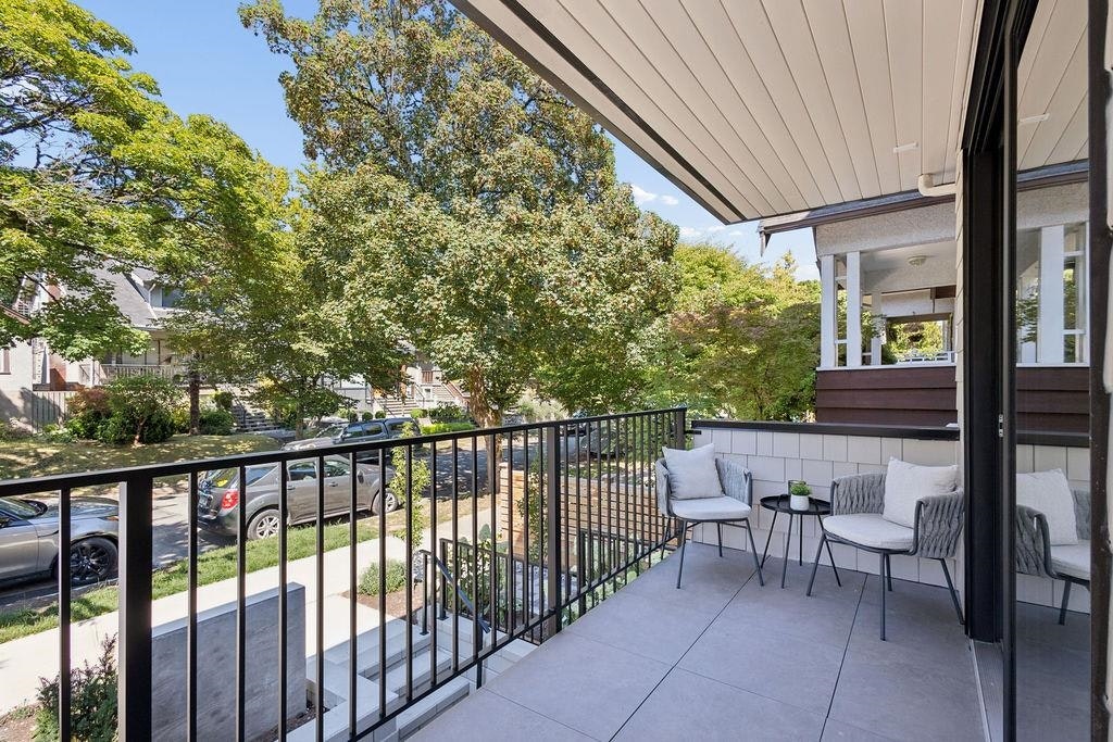 1-2124 E 8 Avenue - 4