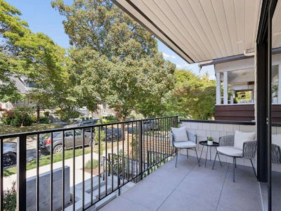 1-2124 E 8 Avenue - 4